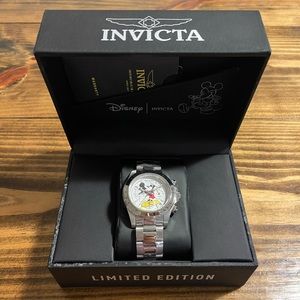 Disney Invicta Limited Edition Collectable Mickey Mouse Quartz Watch Model 2519
